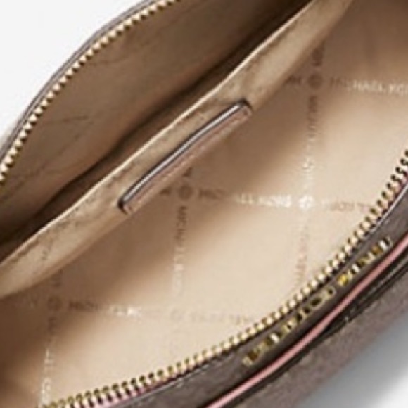 NEW Michael Kors Jet Set Travel Medium Dome Crossbody bag, NWT - $258 MSRP - Picture 7 of 14